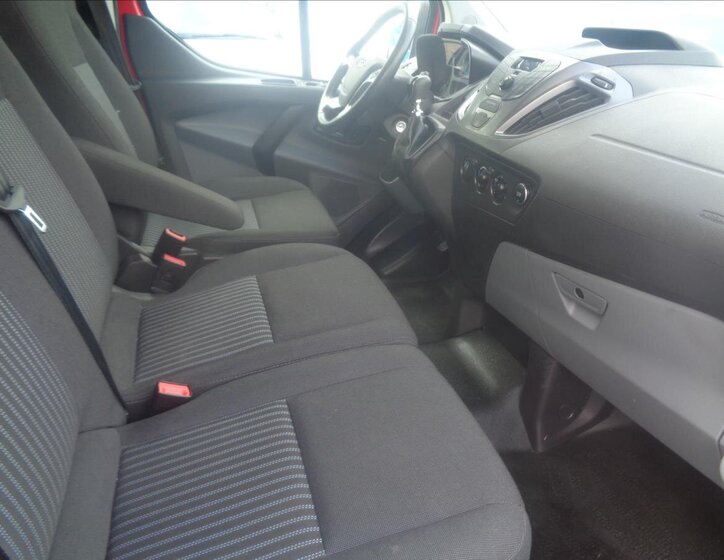 Ford Transit Custom Ostatní 2,0 l 77 kw