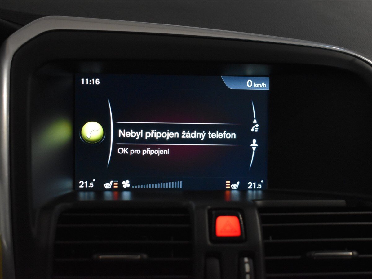 Volvo XC60 SUV / Terénní 2,0 l 100 kw