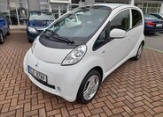 Mitsubishi Ostatní Hatchback 0,0 35 kw