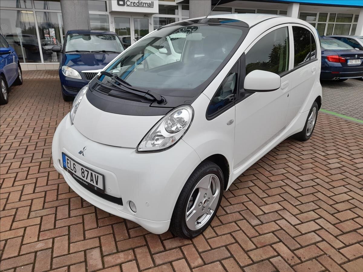 Mitsubishi Ostatní Hatchback 0,0 35 kw