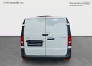Mercedes-Benz Vito 6
