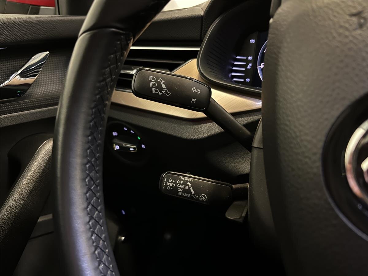 Škoda Kamiq SUV 999,0 85 kw