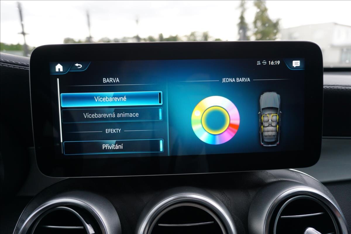 Mercedes-Benz GLC SUV / Terénní 2,0 l 180 kw