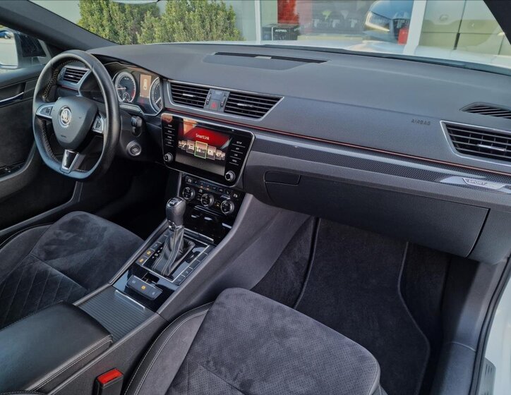 Škoda Superb Kombi 2,0 l 140 kw