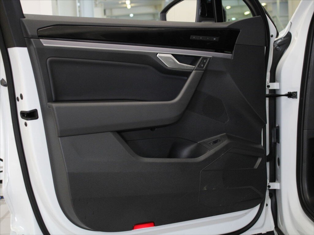 Volkswagen Touareg SUV 3,0 l 210 kw