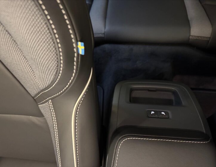 Volvo V60 Kombi 2,0 l 145 kw