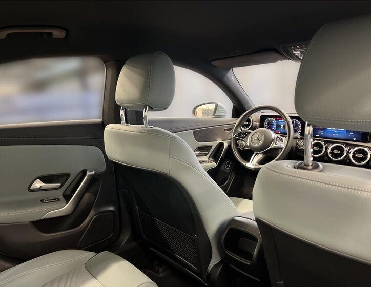 Mercedes-Benz CLA Kupé 1,3 l 120 kw