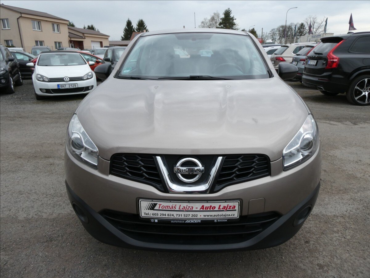 Nissan Qashqai SUV / Terénní 1,5 l 78 kw