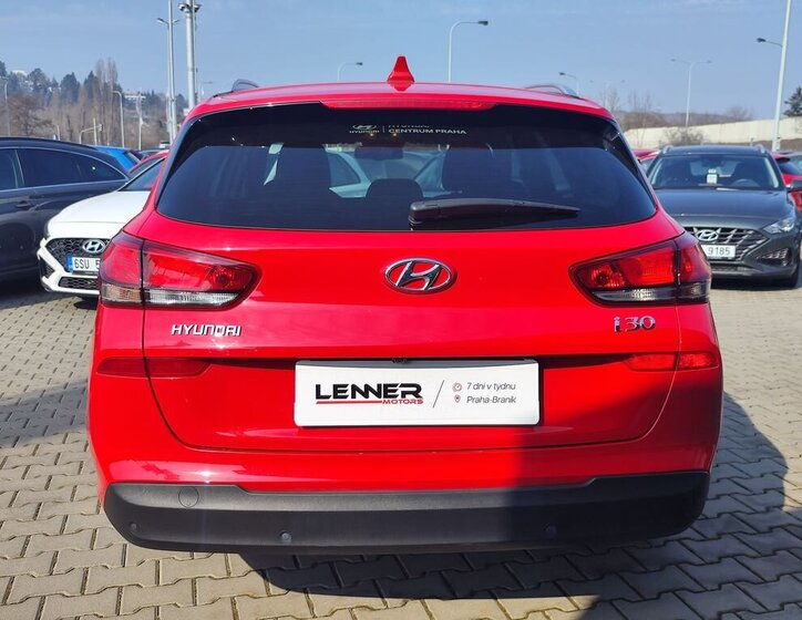 Hyundai i30 Kombi 1,4 l 103 kw