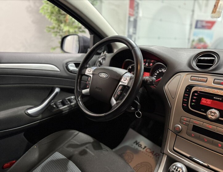 Ford Mondeo Kombi 2,0 l 85 kw