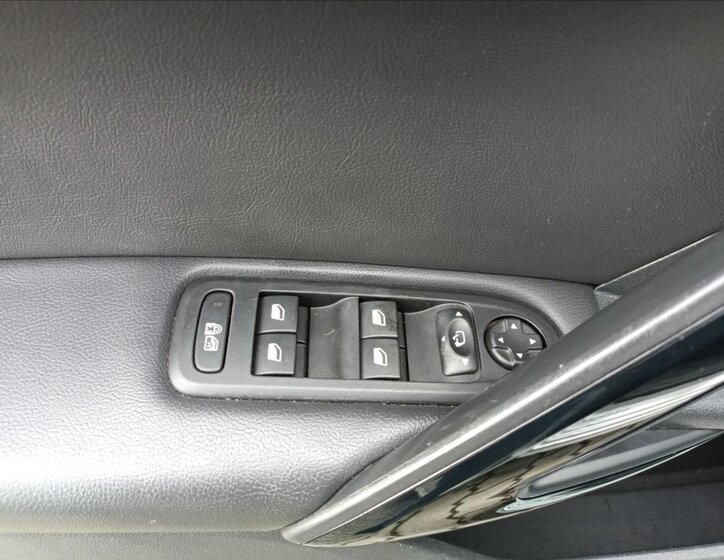 Peugeot 508 Kombi 2,0 l 110 kw