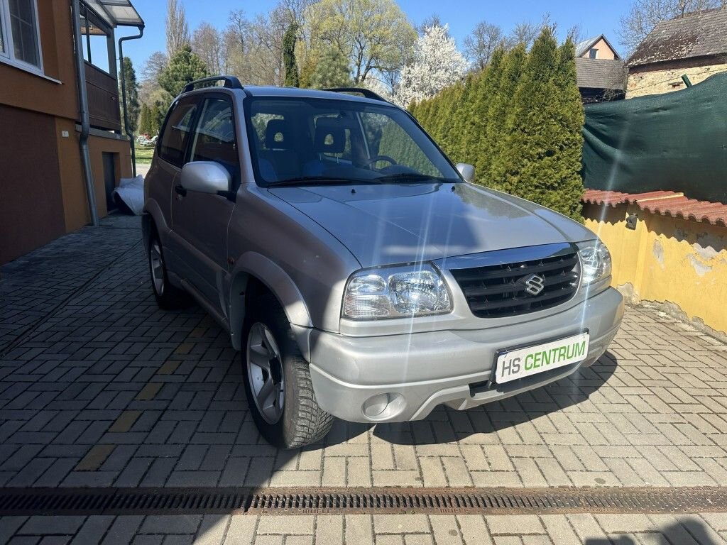 Suzuki Grand Vitara SUV / Terénní 2,0 l 94 kw