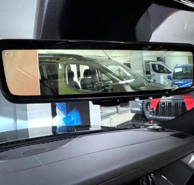 Jeep Grand Cherokee 26