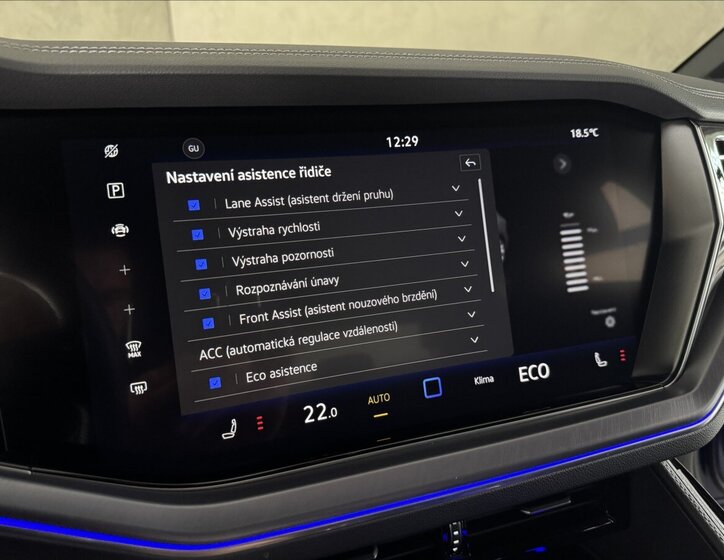 Volkswagen Touareg SUV / Terénní 3,0 l 170 kw