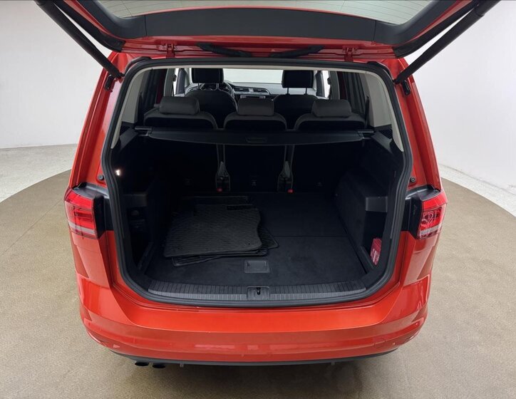 Volkswagen Touran 43