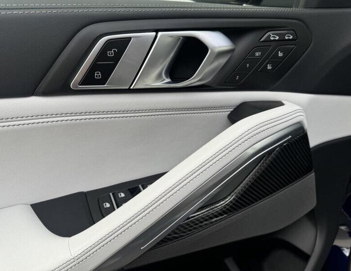 BMW X6 SUV 3,0 l 210 kw