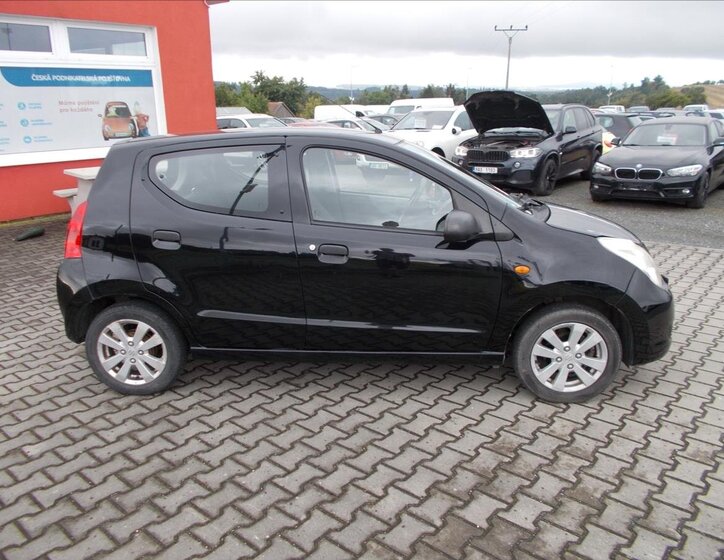Suzuki Alto 9
