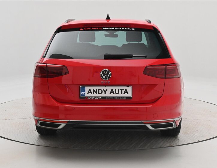 Volkswagen Passat Kombi 1,4 l 115 kw