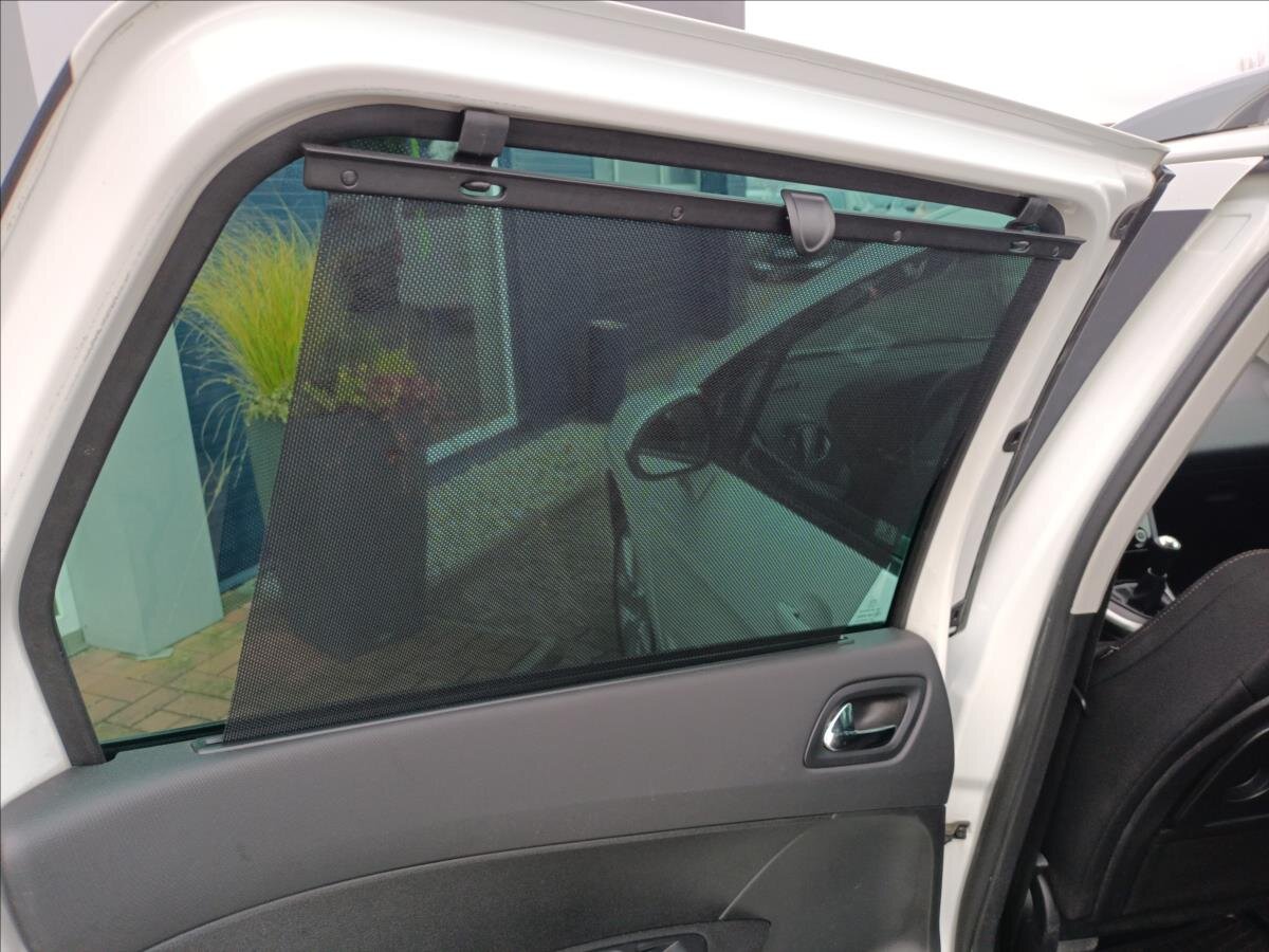 Peugeot 308 Kombi 1,6 l 686 kw