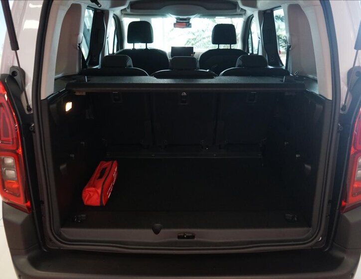 Citroën Berlingo MPV 1,5 l 75 kw