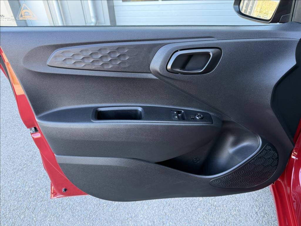 Hyundai i10 Hatchback 998,0 49 kw