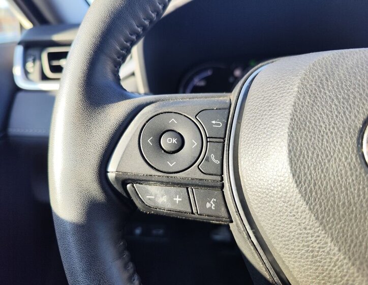 Toyota RAV4 SUV 2,5 l 163 kw