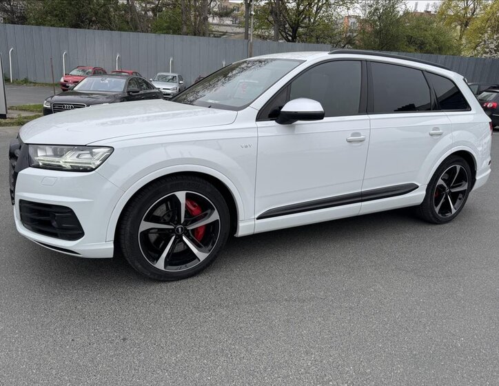 Audi SQ7 SUV / Terénní 4,0 l 320 kw