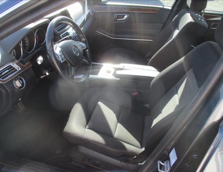 Mercedes-Benz Třídy E 13