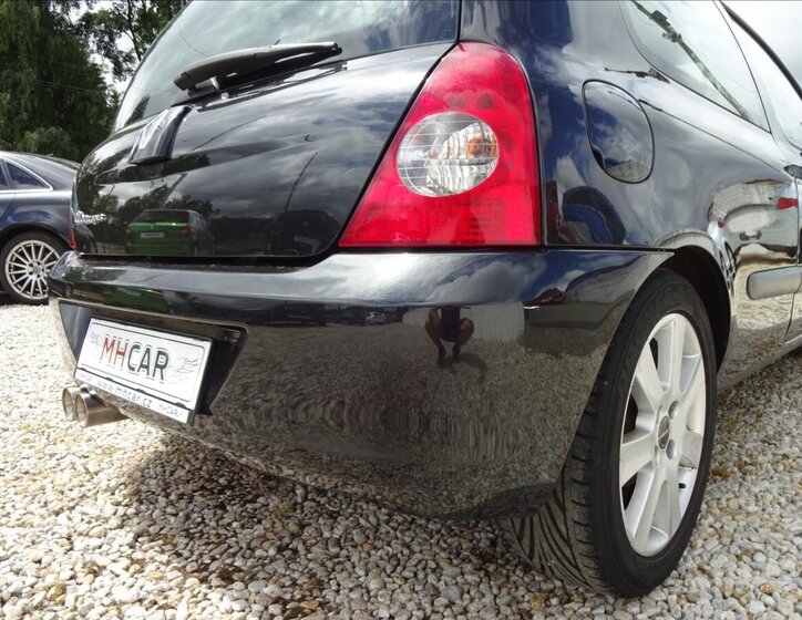 Renault Clio 15