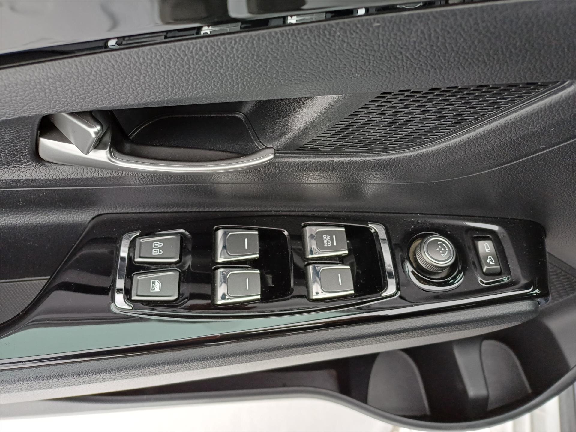 SsangYong Korando Kombi 1,5 l 120 kw