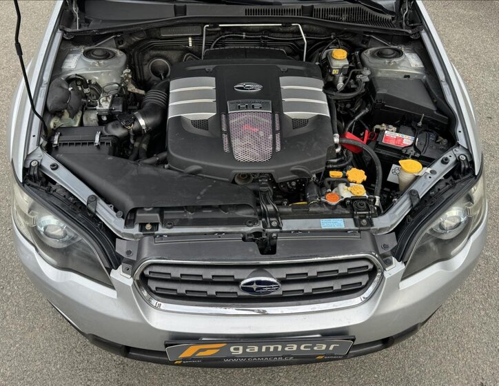 Subaru Legacy Kombi 3,0 l 180 kw