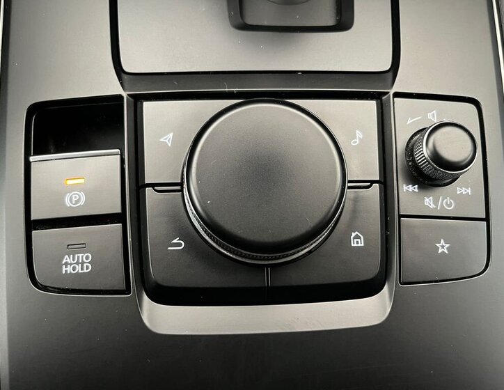 Mazda MX-30 SUV / Terénní 0,0 107 kw