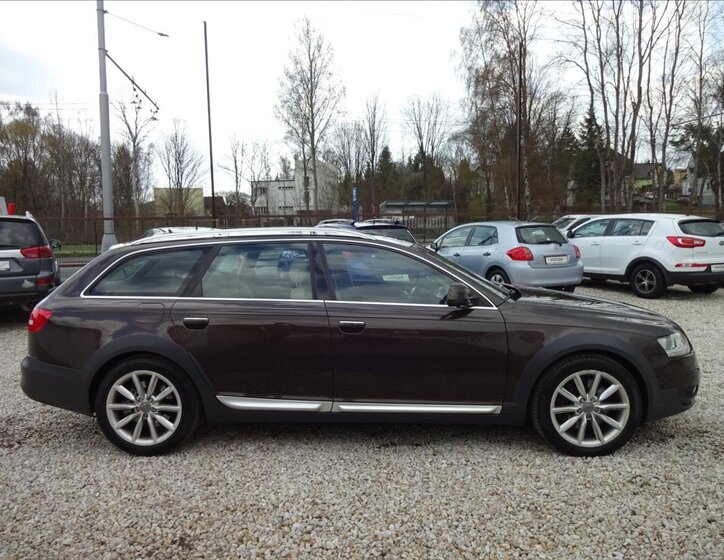 Audi A6 Allroad Kombi 3,0 l 176 kw