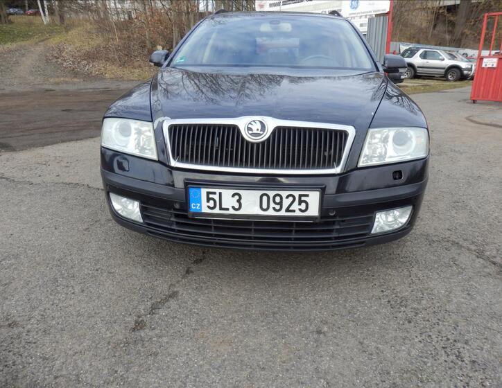 Škoda Octavia 1