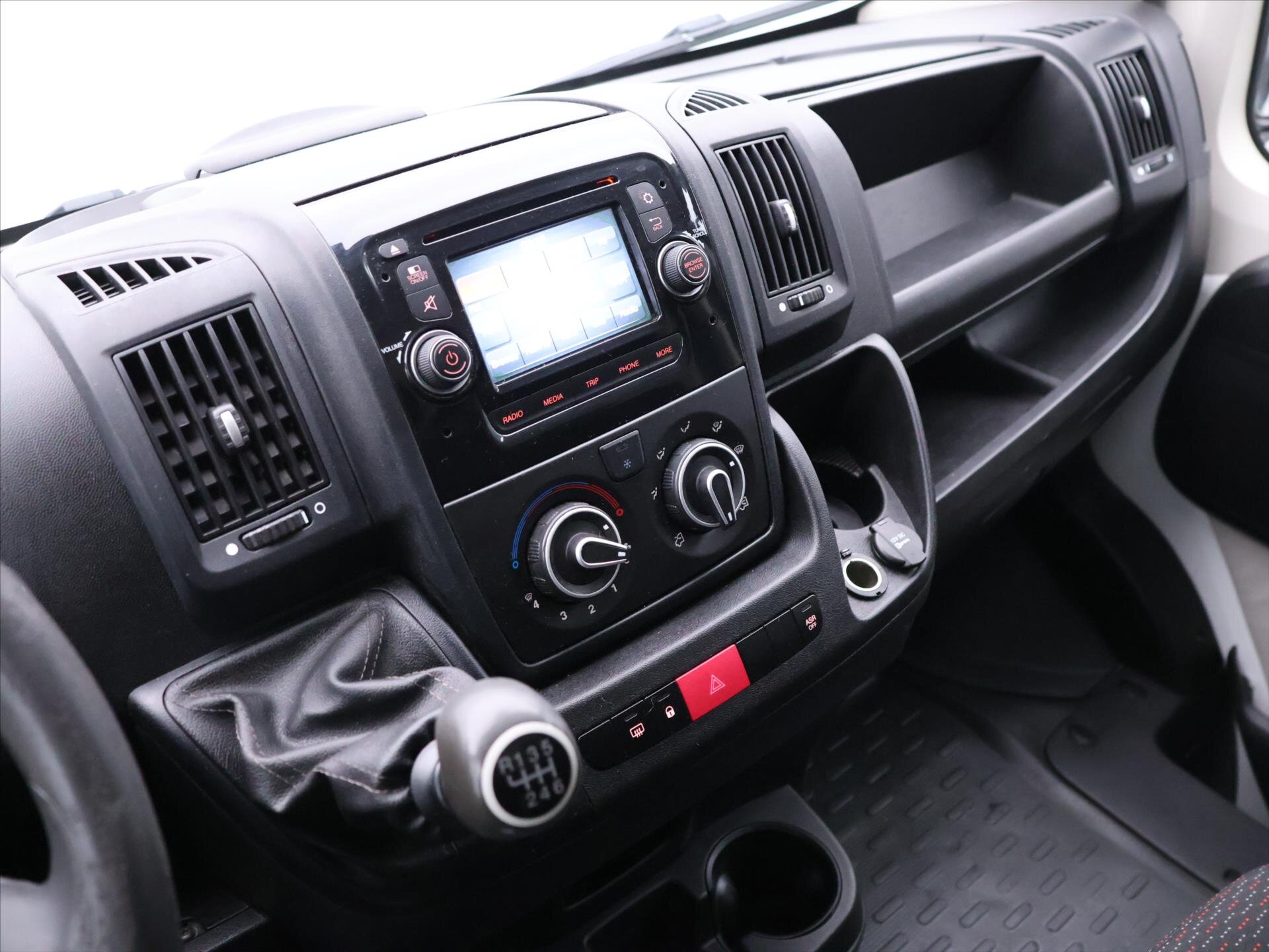 Citroën Jumper Skříň 2,0 l 96 kw