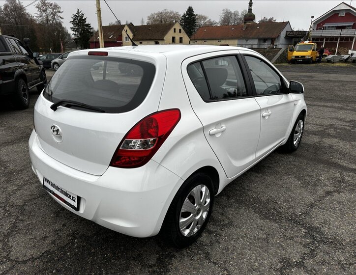 Hyundai i20 Hatchback 1,2 l 57 kw