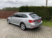 Škoda Superb Kombi 2,0 l 110 kw