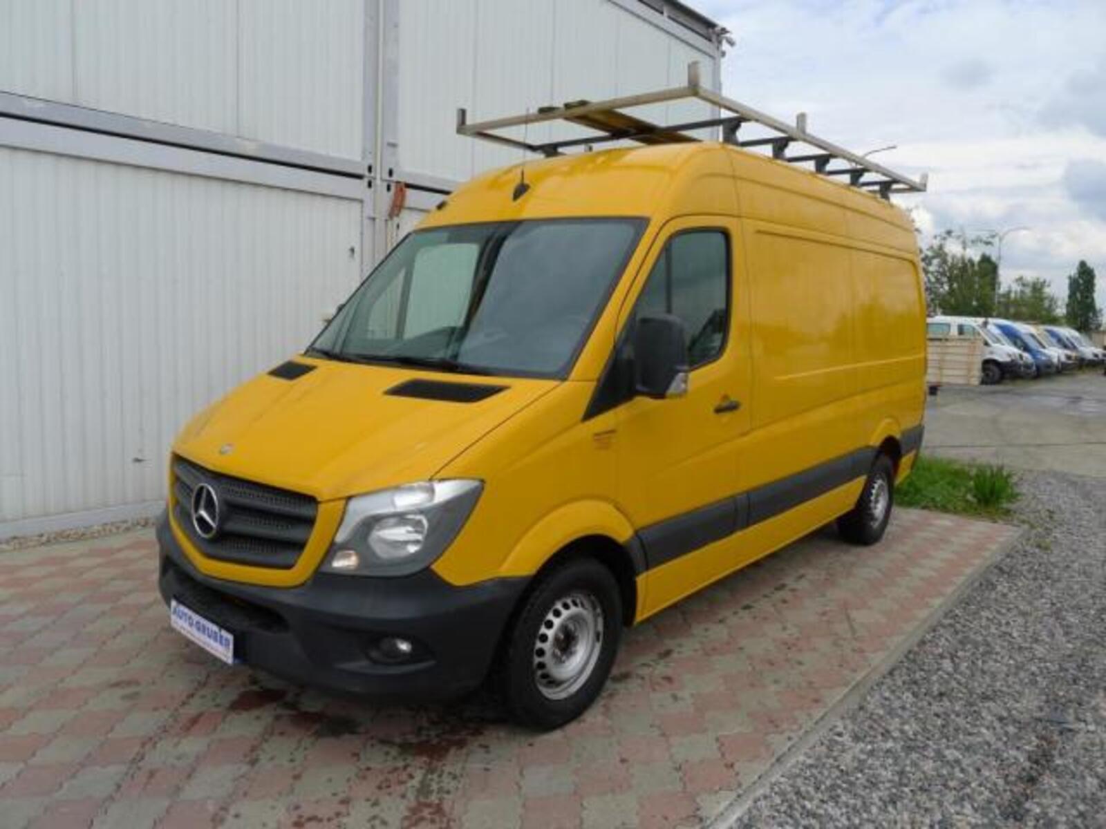 Mercedes-Benz Sprinter 1