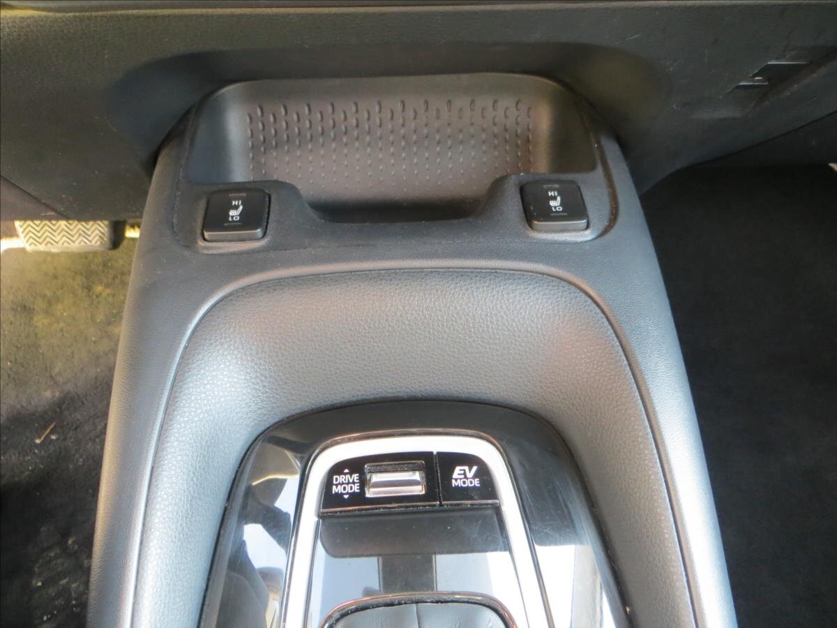 Toyota Corolla Sedan 1,8 l 72 kw