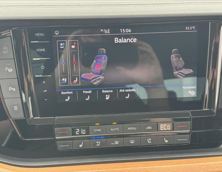 Volkswagen Touareg 19