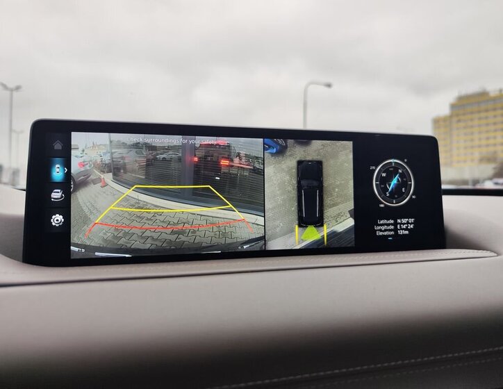 Ostatní Ostatní SUV 3,5 l 279 kw