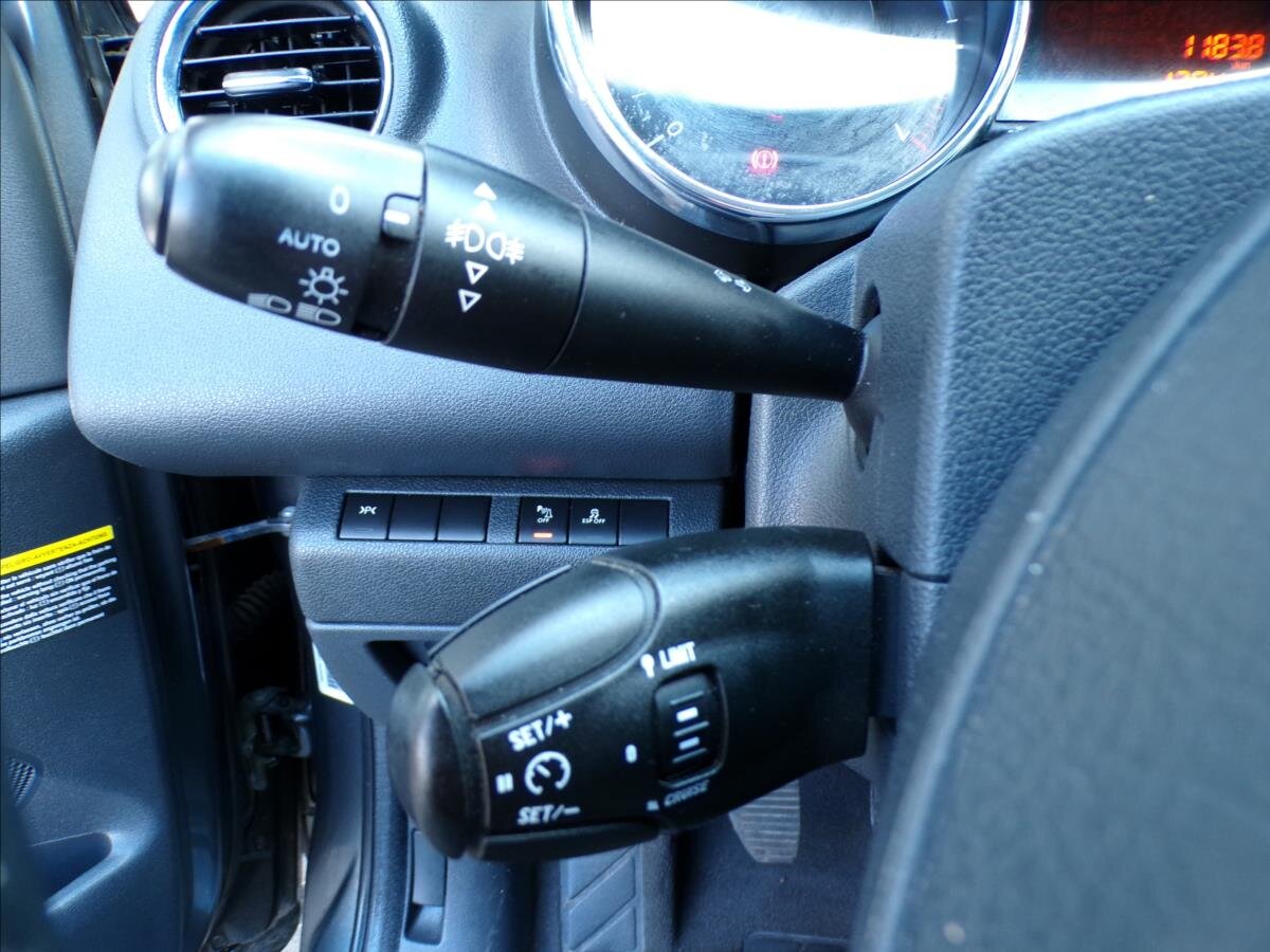 Peugeot 5008 Kombi 1,6 l 115 kw