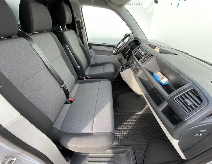 Volkswagen Transporter 13