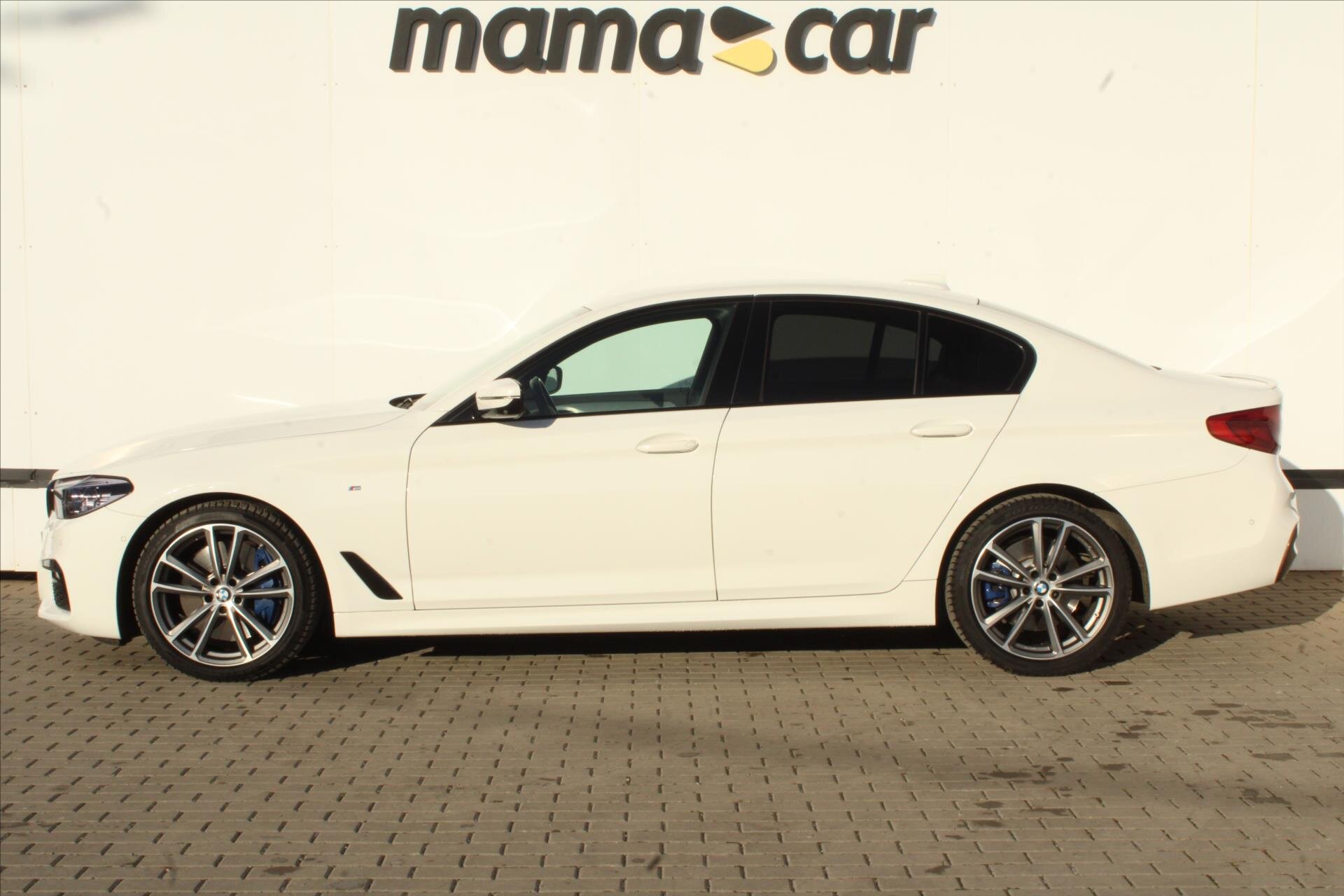 BMW Řada 5 Sedan 3,0 l 250 kw