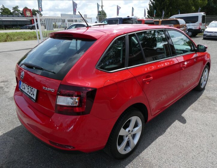 Škoda Rapid 9