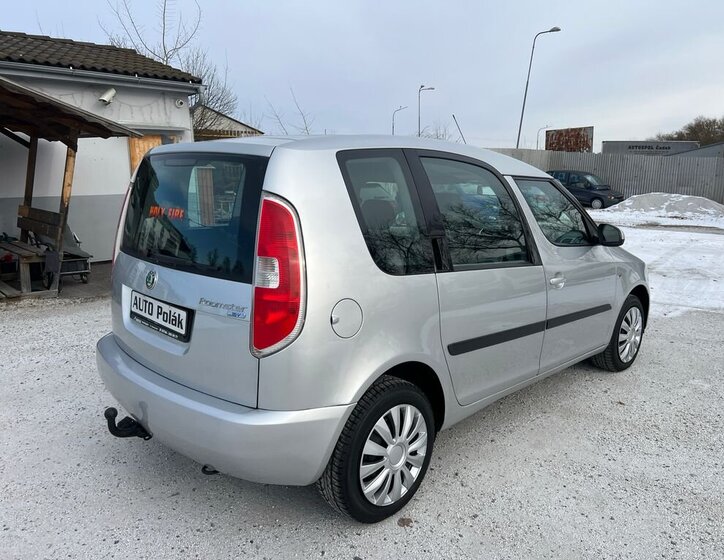 Škoda Roomster 11