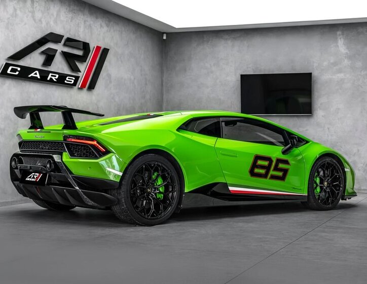 Lamborghini Huracán 5