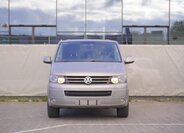 Volkswagen Caravelle 2