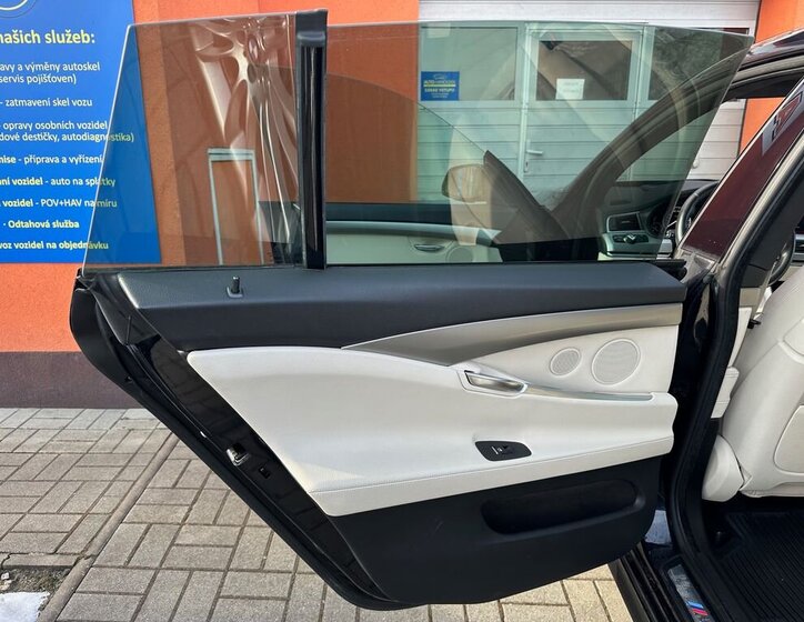 BMW Řada 5 Liftback 3,0 l 230 kw