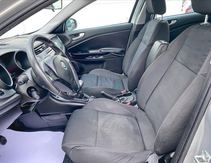 Alfa Romeo Giulietta Hatchback 1,6 l 77 kw